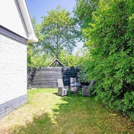 In Near דירה דה קוח